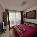 Sunny Day Апартаменты